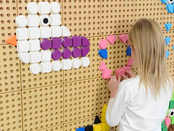 256 Piece Geometric Shape Pegs (Pack I) หมุดรูปทรงเรขาคณิต 256 ชิ้น