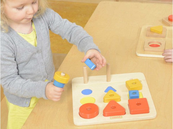 Shapes, Colours and Sizes Stacker Blocks  บอร์ดเกมฝึกทักษะด้าน รูปทรง สี และขนาด