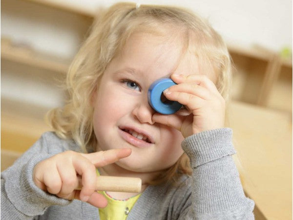 Shapes, Colours and Sizes Stacker Blocks  บอร์ดเกมฝึกทักษะด้าน รูปทรง สี และขนาด