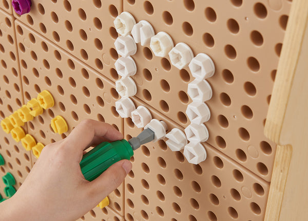 STEM Wall - 512 Piece Screws (Mixed Colour) Set II