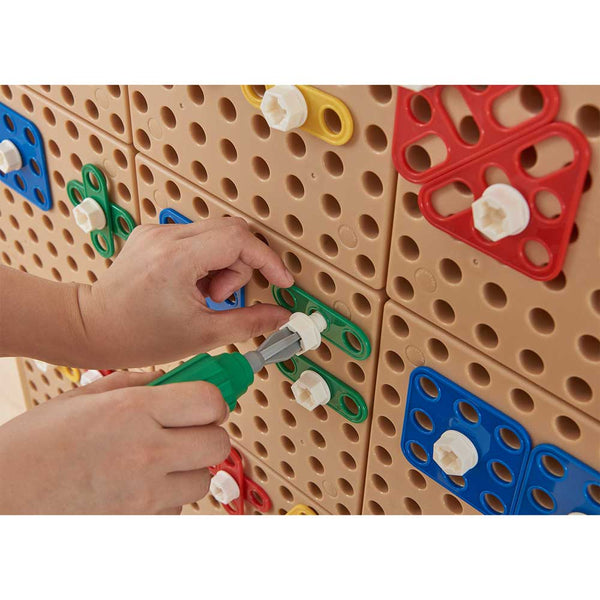 STEM Wall Geometric Shapes (260 Piece Set)