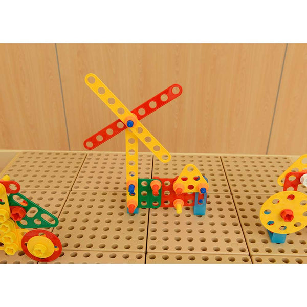 STEM Wall Geometric Shapes (260 Piece Set)