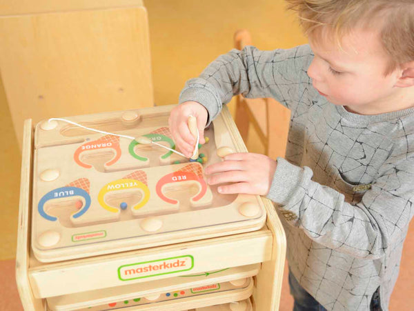 Colour Sorting Magnetic Maze